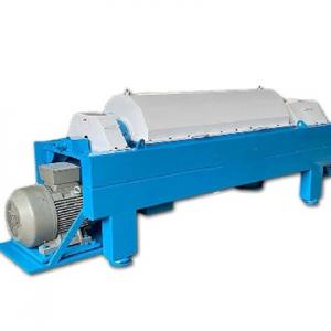 Horizontal screw discharge sedimentation centrifuge